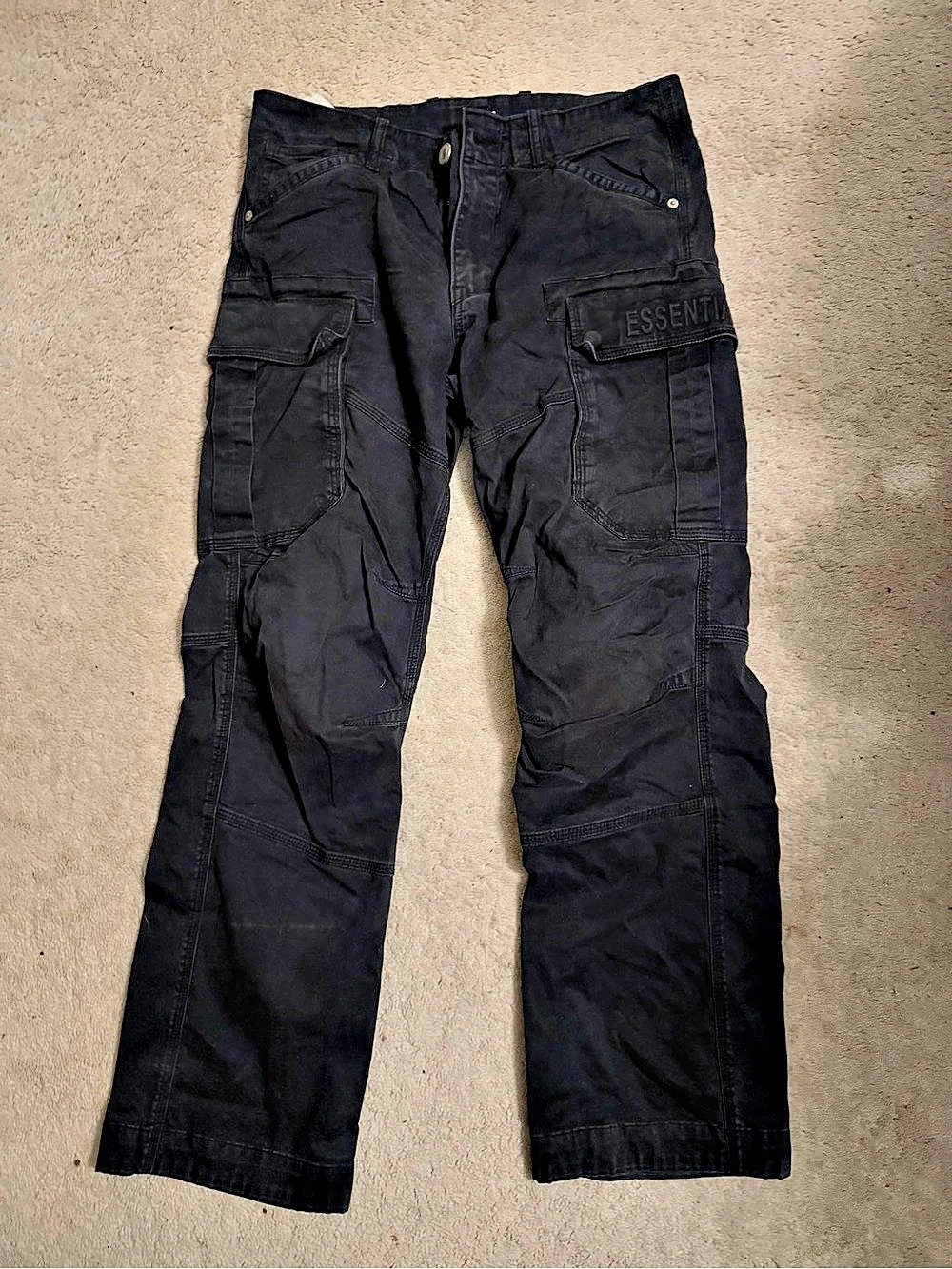 Fear of God Essentials Field Cargo 32x32